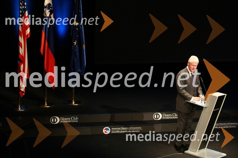 Bill Clinton, 42. predsednik Združenih držav AmerikeBill Clinton, 42. predsednik ZDA na obisku v Sloveniji, na povabilo Diners Club Slovenija