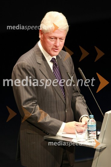 Bill Clinton, 42. predsednik Združenih držav AmerikeBill Clinton, 42. predsednik ZDA na obisku v Sloveniji, na povabilo Diners Club Slovenija