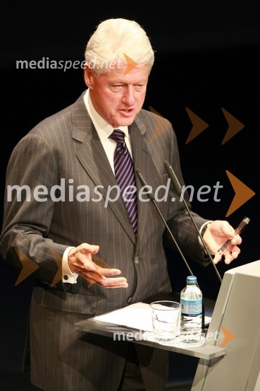 Bill Clinton, 42. predsednik Združenih držav AmerikeBill Clinton, 42. predsednik ZDA na obisku v Sloveniji, na povabilo Diners Club Slovenija