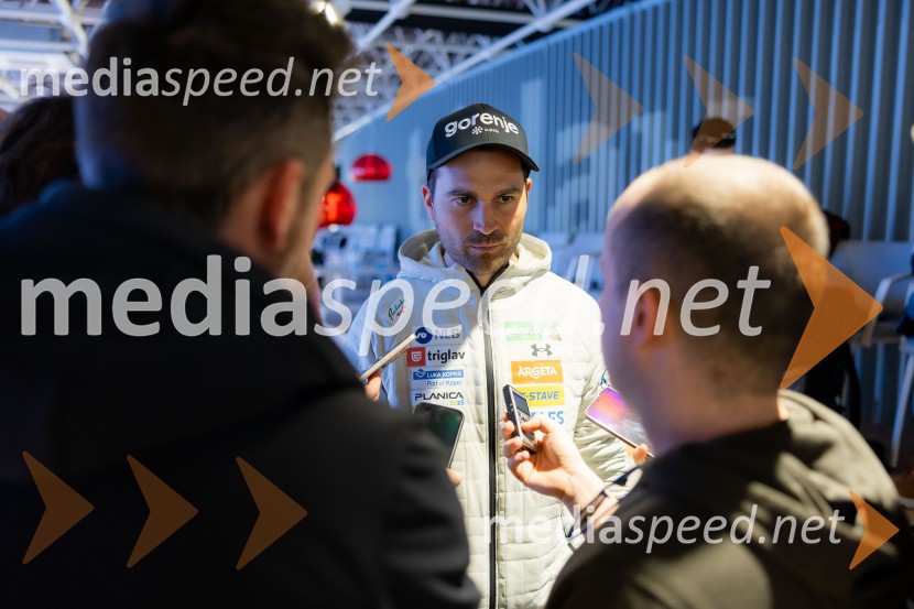 Novinarska konferenca pred Planico