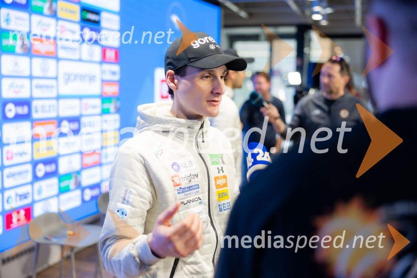 Novinarska konferenca pred Planico