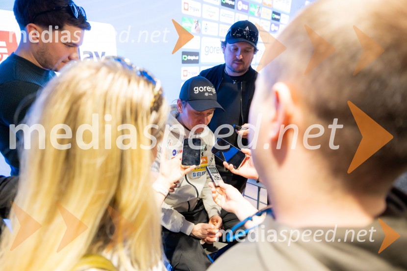 Novinarska konferenca pred Planico