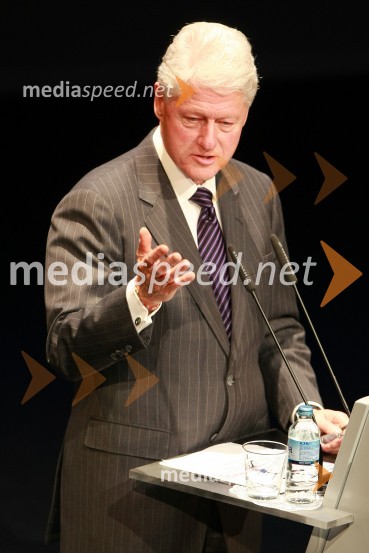 Bill Clinton, 42. predsednik Združenih držav AmerikeBill Clinton, 42. predsednik ZDA na obisku v Sloveniji, na povabilo Diners Club Slovenija