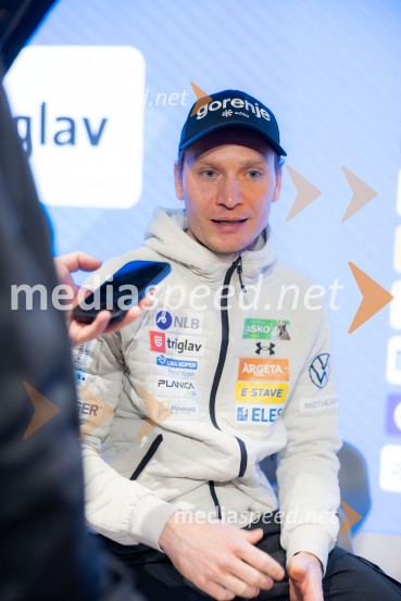 Novinarska konferenca pred Planico