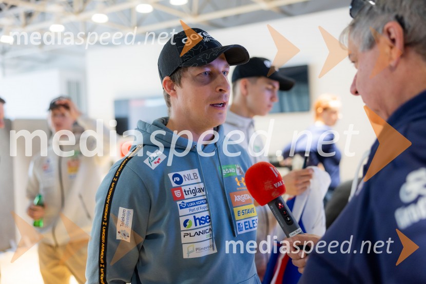 Novinarska konferenca pred Planico