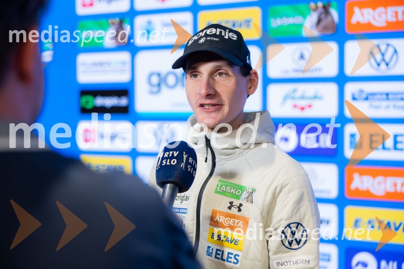 Novinarska konferenca pred Planico