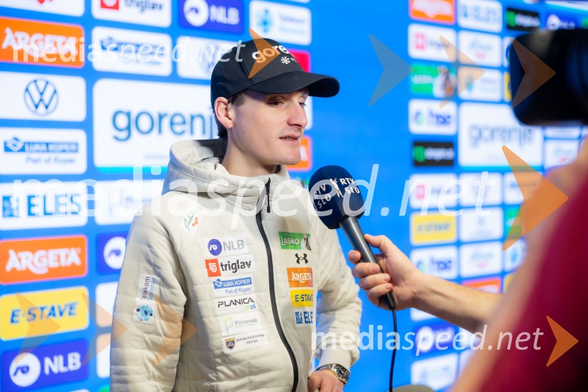 Novinarska konferenca pred Planico