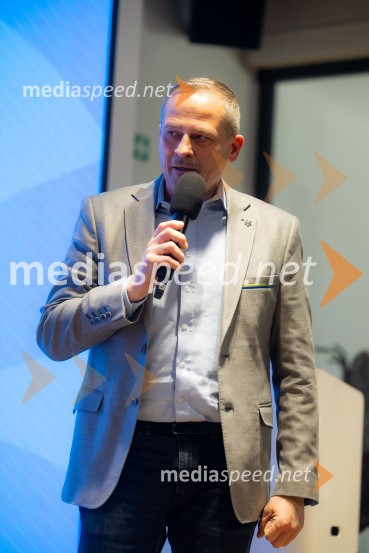 Novinarska konferenca pred Planico