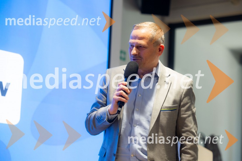 Novinarska konferenca pred Planico