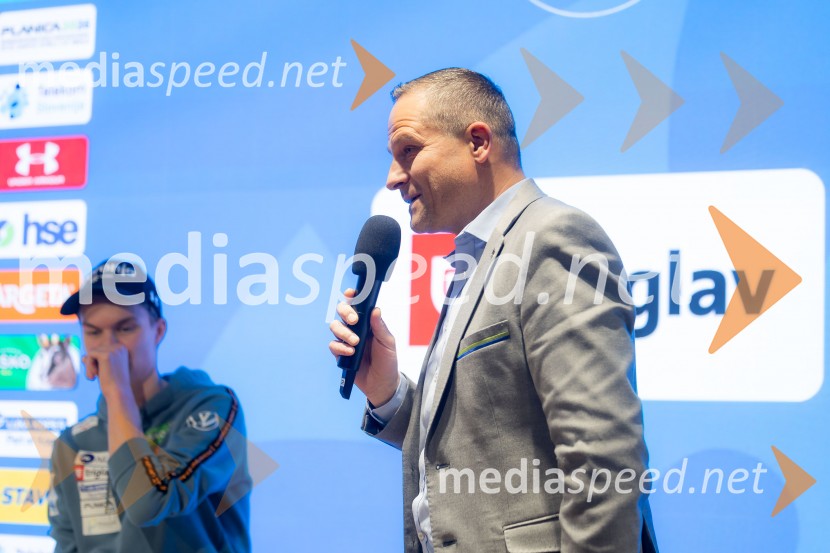 Novinarska konferenca pred Planico