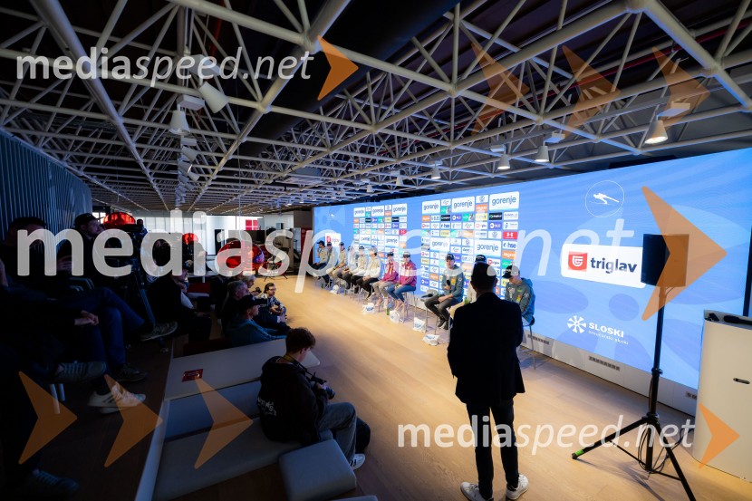 Novinarska konferenca pred Planico