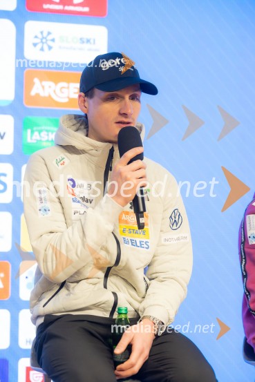 Novinarska konferenca pred Planico