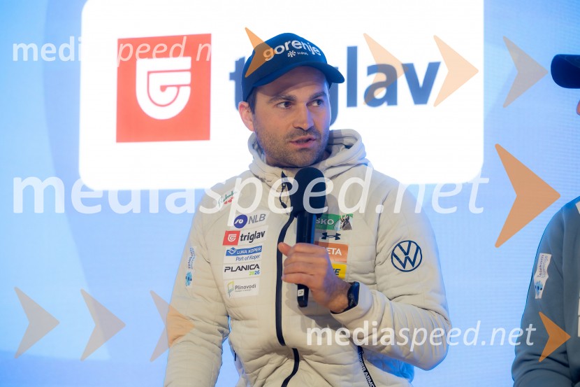 Novinarska konferenca pred Planico