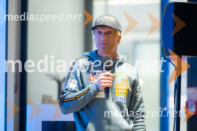 Novinarska konferenca pred Planico