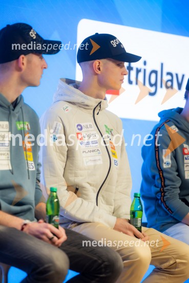 Novinarska konferenca pred Planico