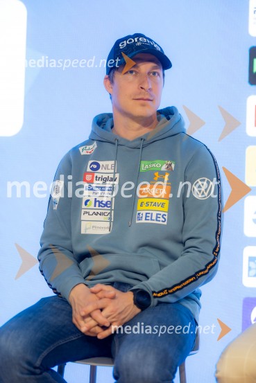 Novinarska konferenca pred Planico