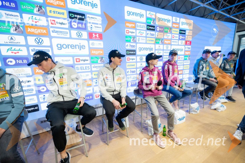 Novinarska konferenca pred Planico