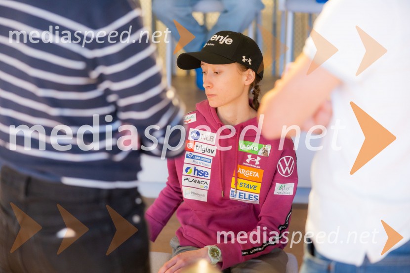 Novinarska konferenca pred Planico