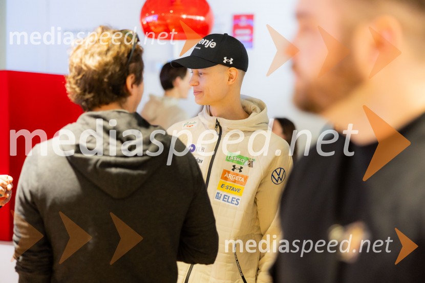 Novinarska konferenca pred Planico