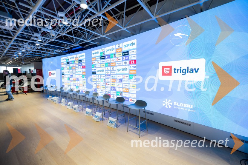 Novinarska konferenca pred Planico