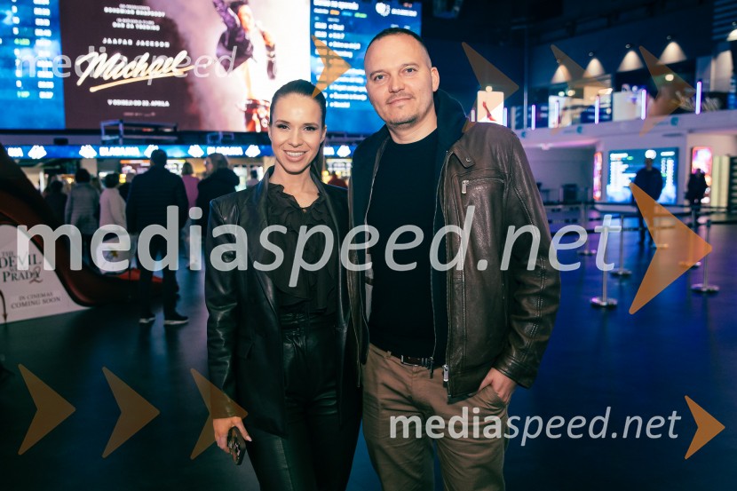 Zadnja večerja, premiera