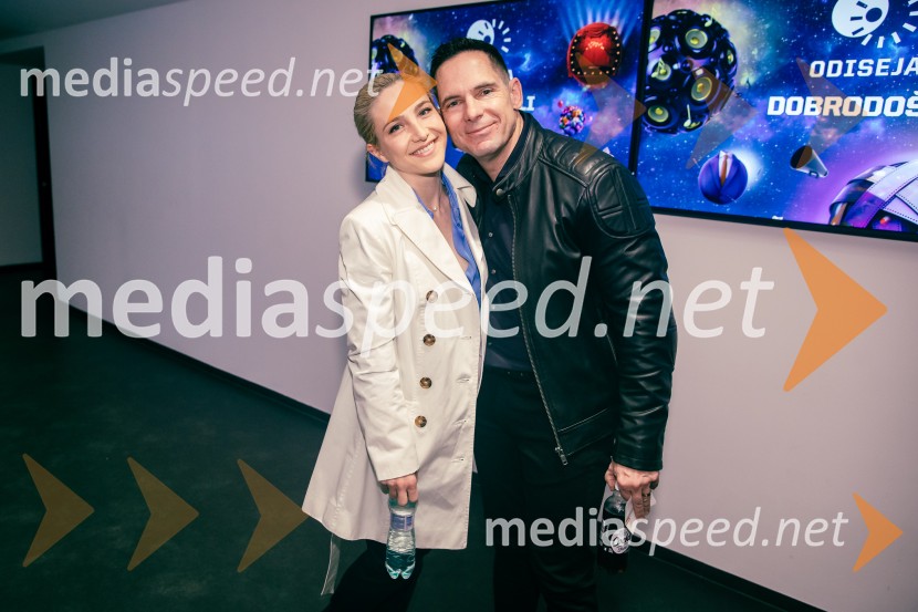 Zadnja večerja, premiera