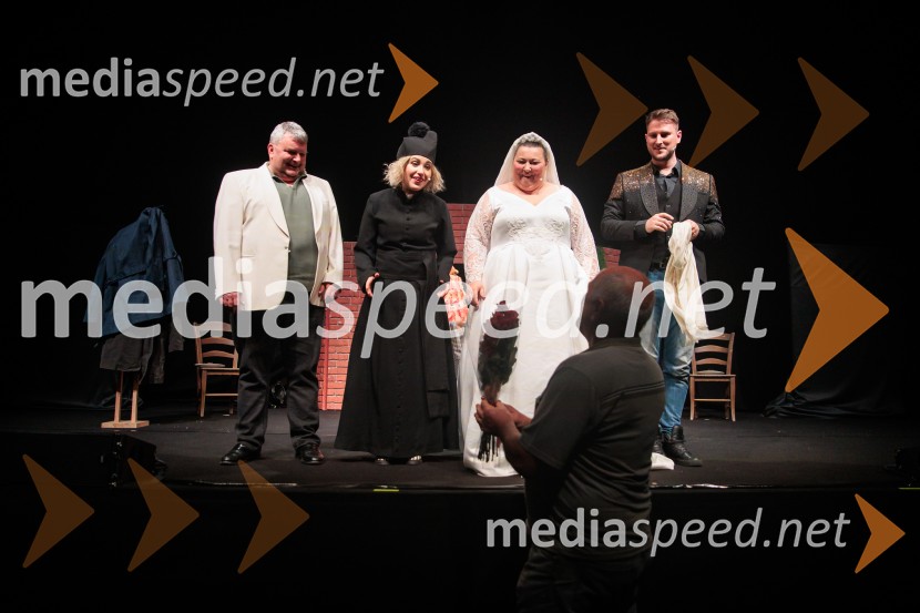 Zadnja večerja, premiera