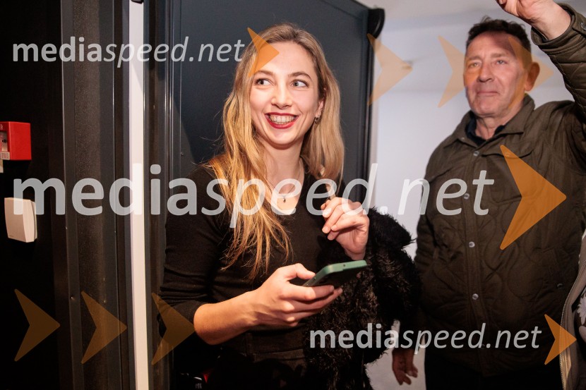 Zadnja večerja, premiera