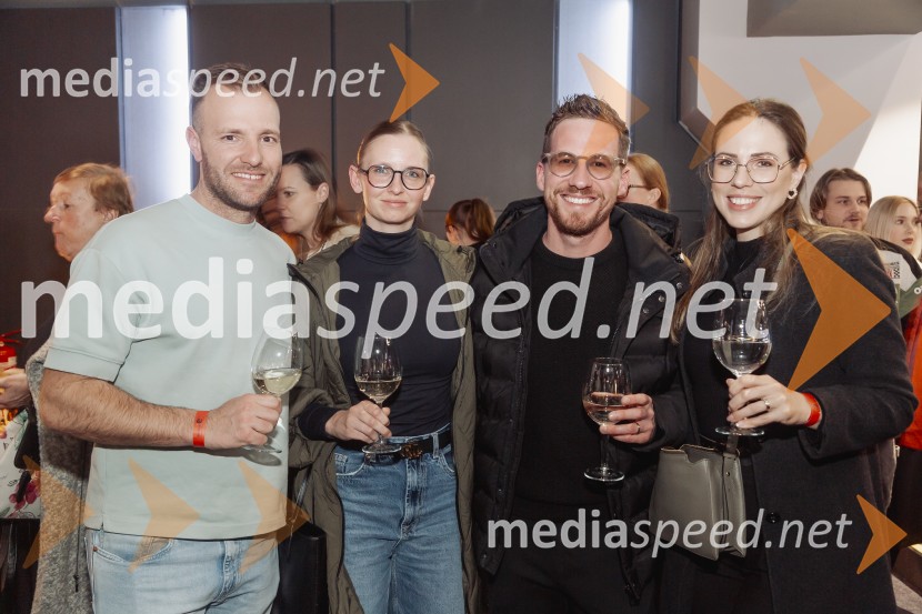 Zadnja večerja, premiera