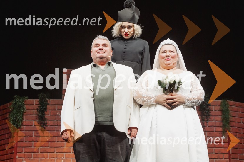  Saša Klančnik, igralec;  Maja Martina Merljak, igralka;  Urška Vučak Markež, igralkaZadnja večerja, premiera