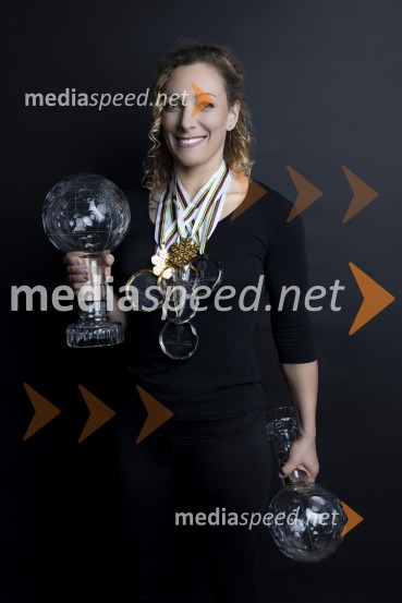  Ilka Štuhec, slovenska alpska smučarkaIlka Štuhec, portret