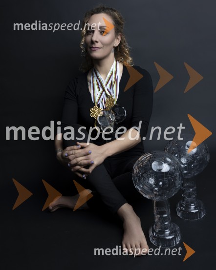  Ilka Štuhec, slovenska alpska smučarkaIlka Štuhec, portret