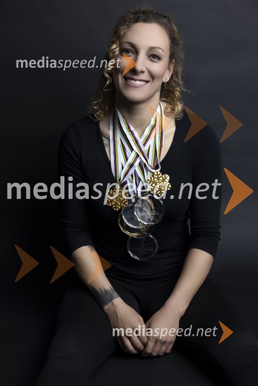  Ilka Štuhec, nekdanja slovenska alpska smučarkaIlka Štuhec, portret