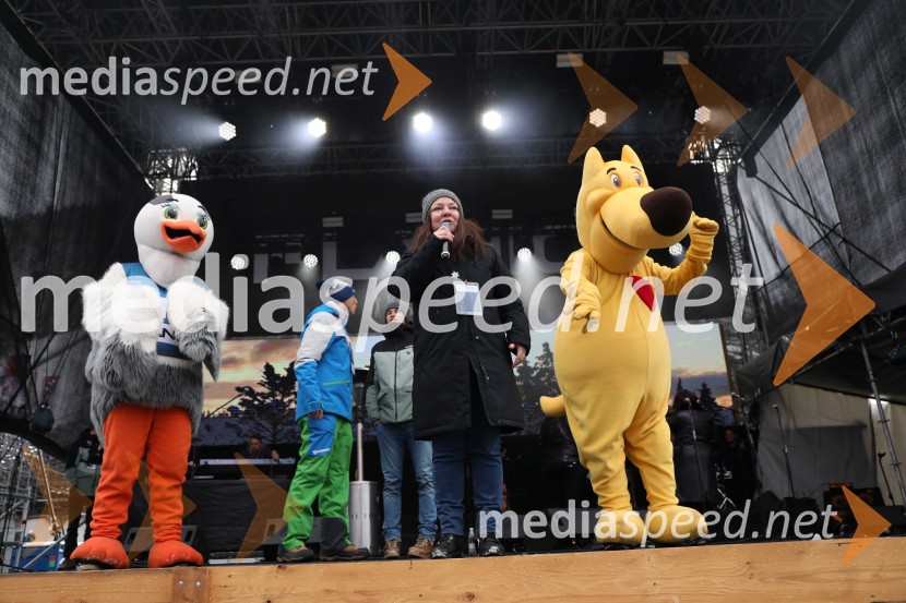 Navijaško prizorišče v Planici ogreli Otroci Triglava