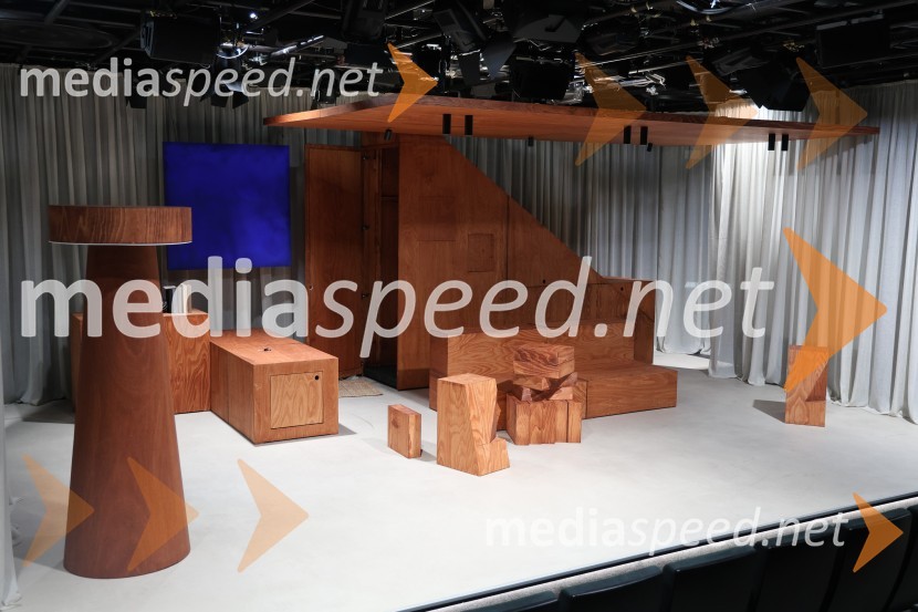 Kakšno ime pa je to, premiera, SNG Maribor