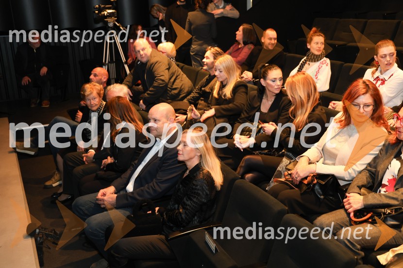 Kakšno ime pa je to, premiera, SNG Maribor