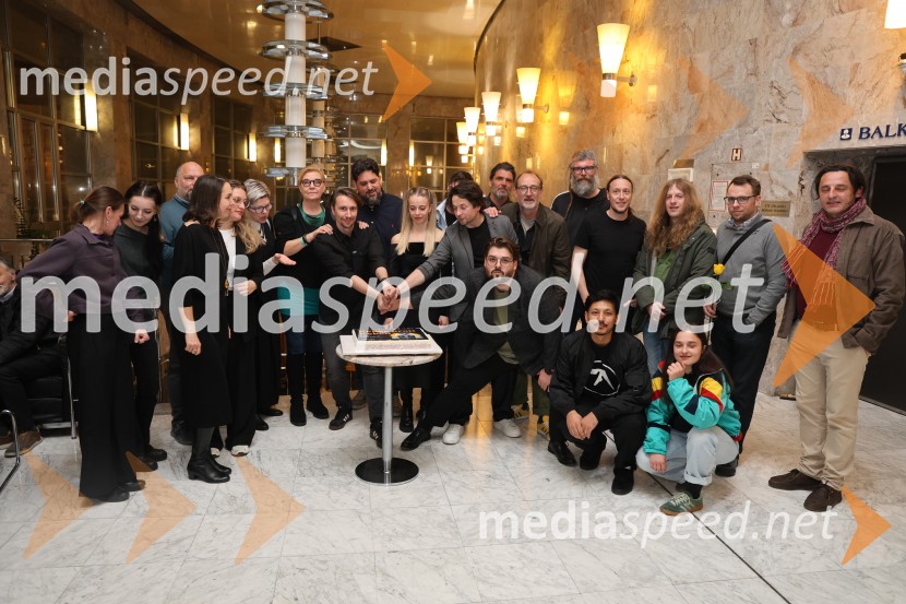 Kekec proti kekcu, premiera SNG Nova Gorica