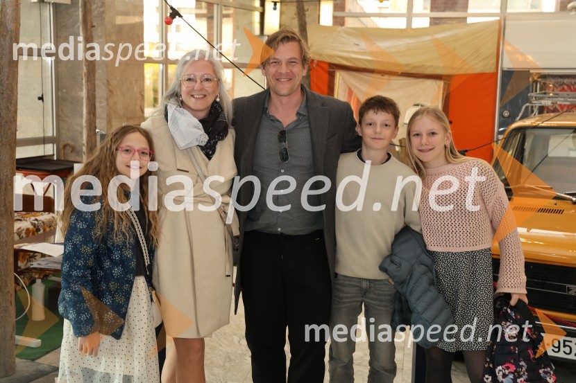 Kekec proti kekcu, premiera SNG Nova Gorica