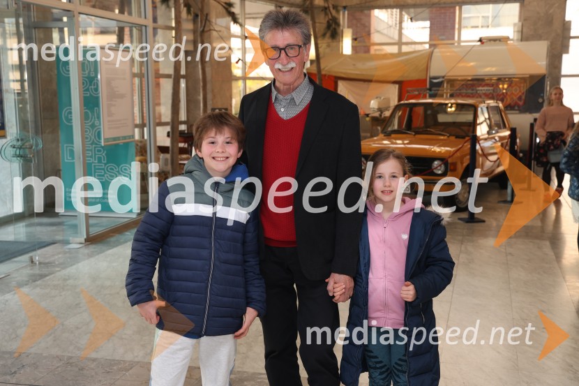 Kekec proti kekcu, premiera SNG Nova Gorica