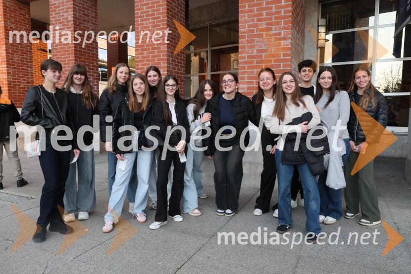 Kekec proti kekcu, premiera SNG Nova Gorica