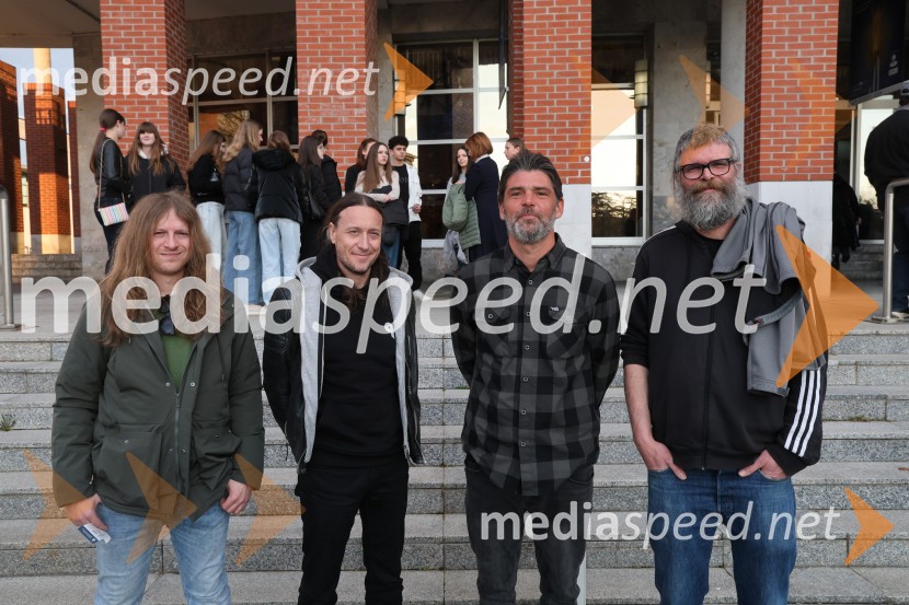 Kekec proti kekcu, premiera SNG Nova Gorica