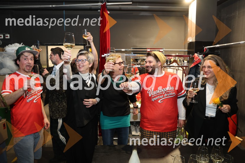 Kekec proti kekcu, premiera SNG Nova Gorica