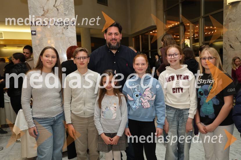 Kekec proti kekcu, premiera SNG Nova Gorica