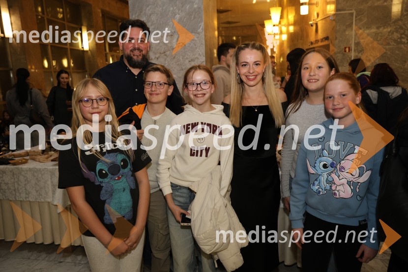 Kekec proti kekcu, premiera SNG Nova Gorica