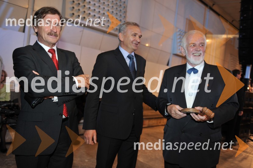 Bojan Albrecht, Zlatarna Celje, Nedeljko Dabić, podjetnik in Mitja Meršol, licitator in nekdanji urednik DelaBill Clinton, 42. predsednik ZDA na obisku v Sloveniji, na povabilo Diners Club Slovenija