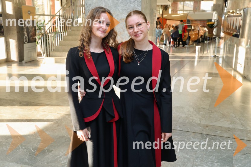 Kekec proti kekcu, premiera SNG Nova Gorica