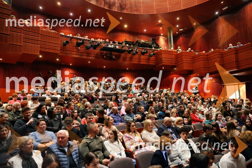 Kekec proti kekcu, premiera SNG Nova Gorica