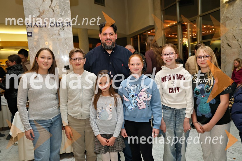 Kekec proti kekcu, premiera SNG Nova Gorica