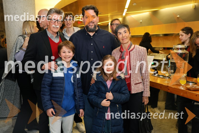 Kekec proti kekcu, premiera SNG Nova Gorica