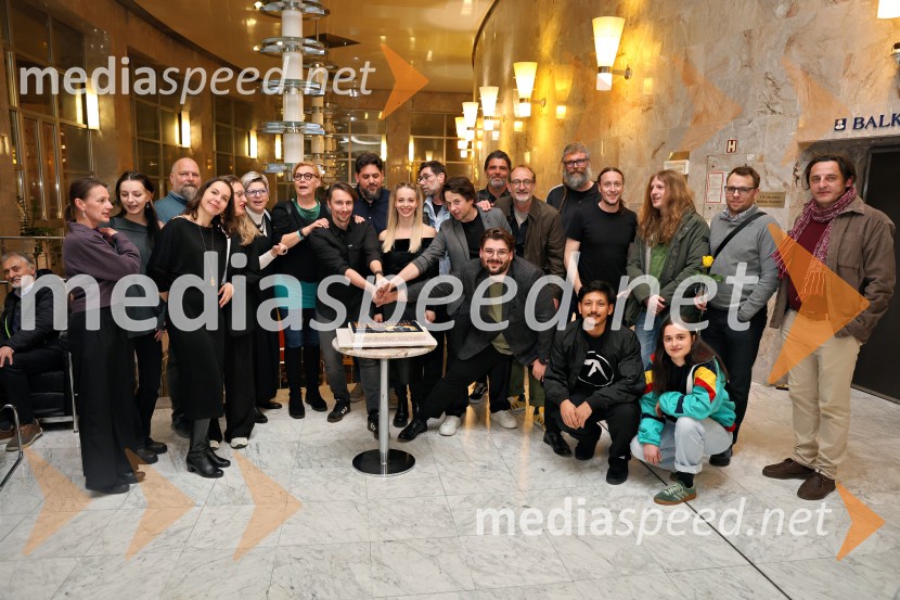 Kekec proti kekcu, premiera SNG Nova Gorica